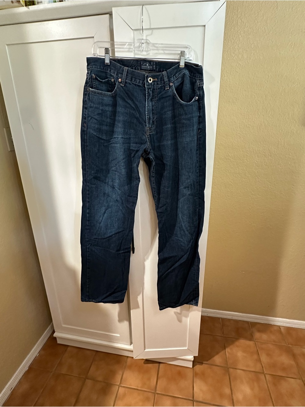 34x32 Mens Lucky Brand Mens Dark Indigo Wash 363 Vintage Straight Jeans